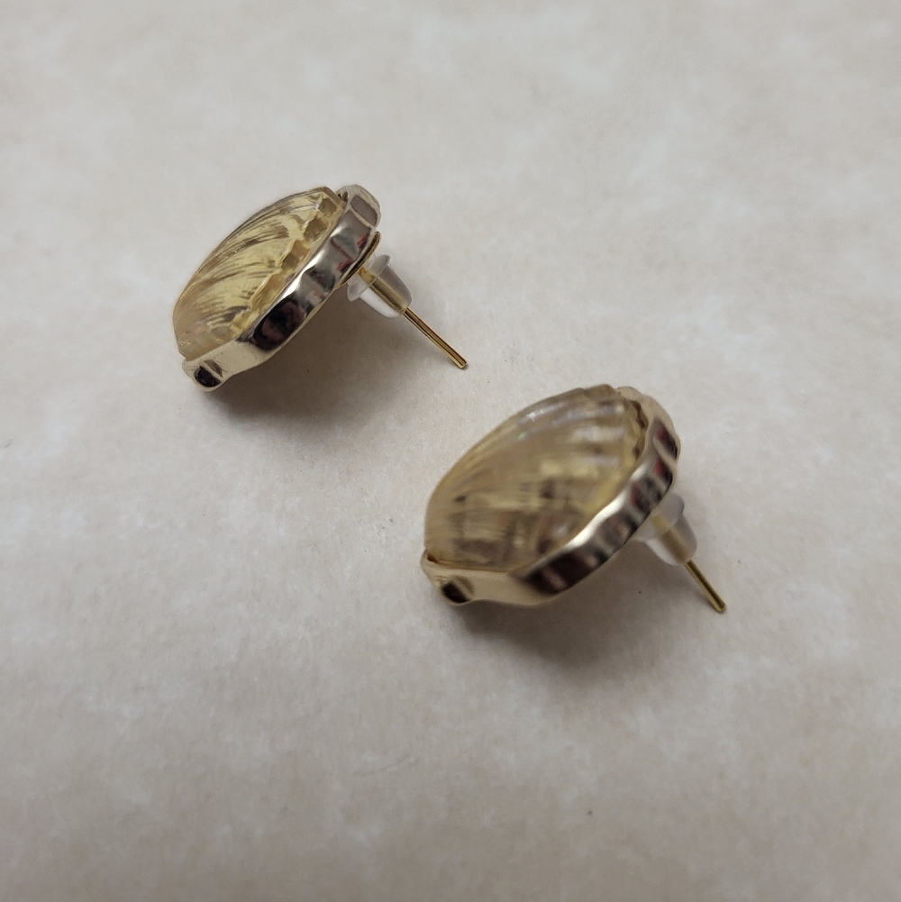 Vintage Napier Seashell Earrings Iridescent Lucite Gold Pierced 1980s - Picture 6 of 9